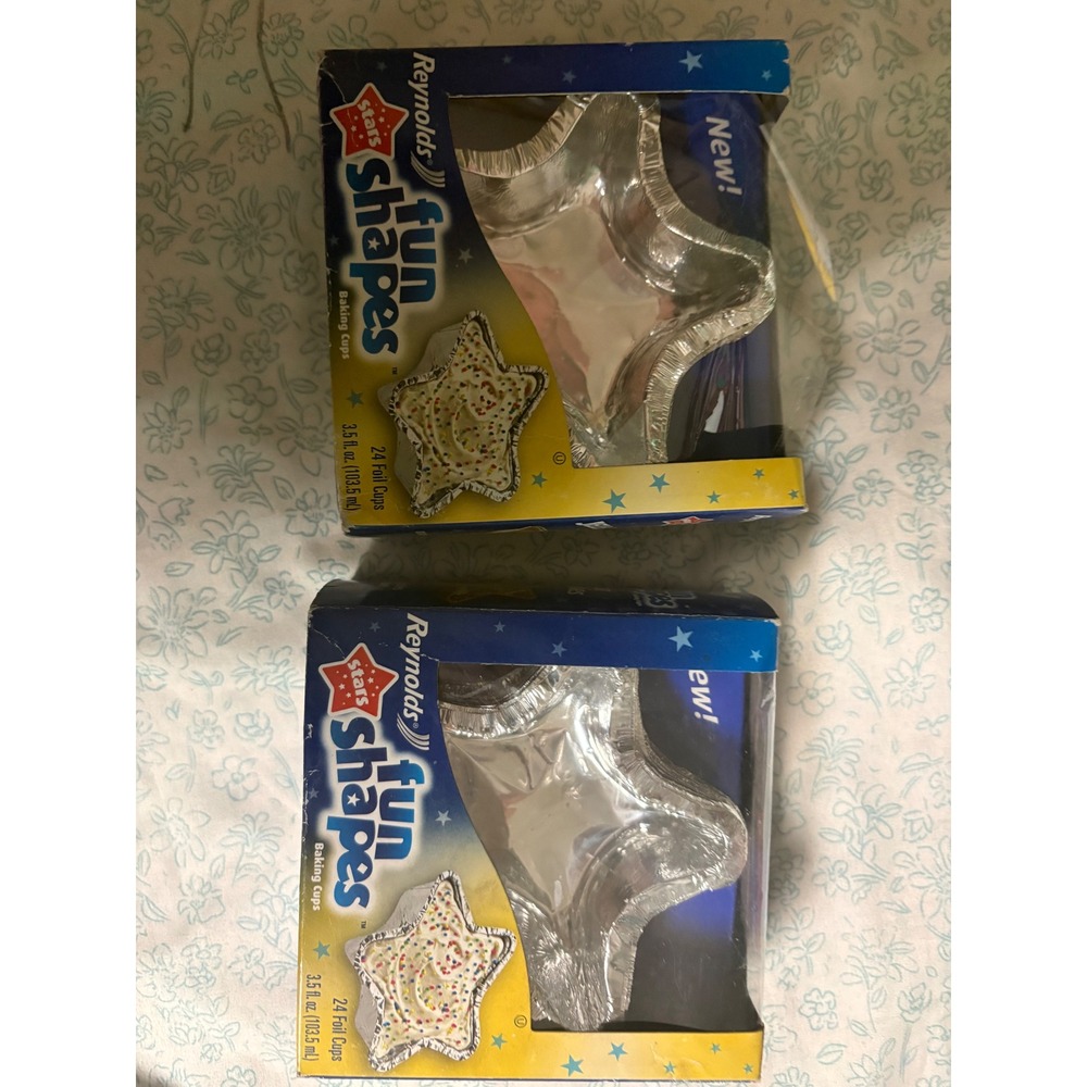 Reynolds Fun Shapes Star Baking Cups 2 Packs 24 Count Foil Baking Cups